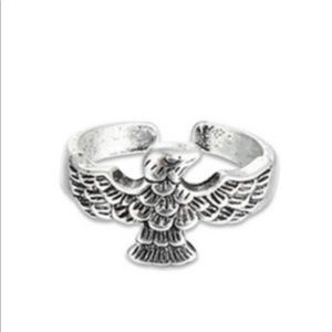 Eagle Toe/ Medi Silver Ring NEW